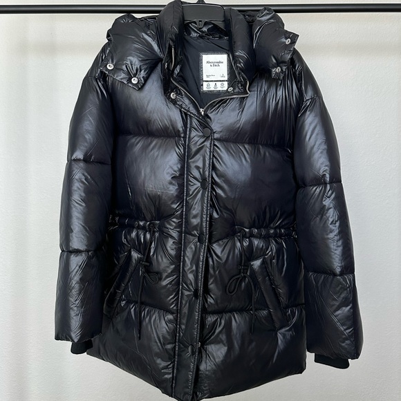 Abercrombie & Fitch Jackets & Blazers - Abercrombie & Fitch | Puffer Jacket